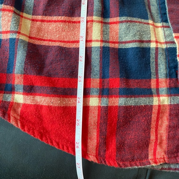 Women’s Tartan Flannel - Picture 8 of 11